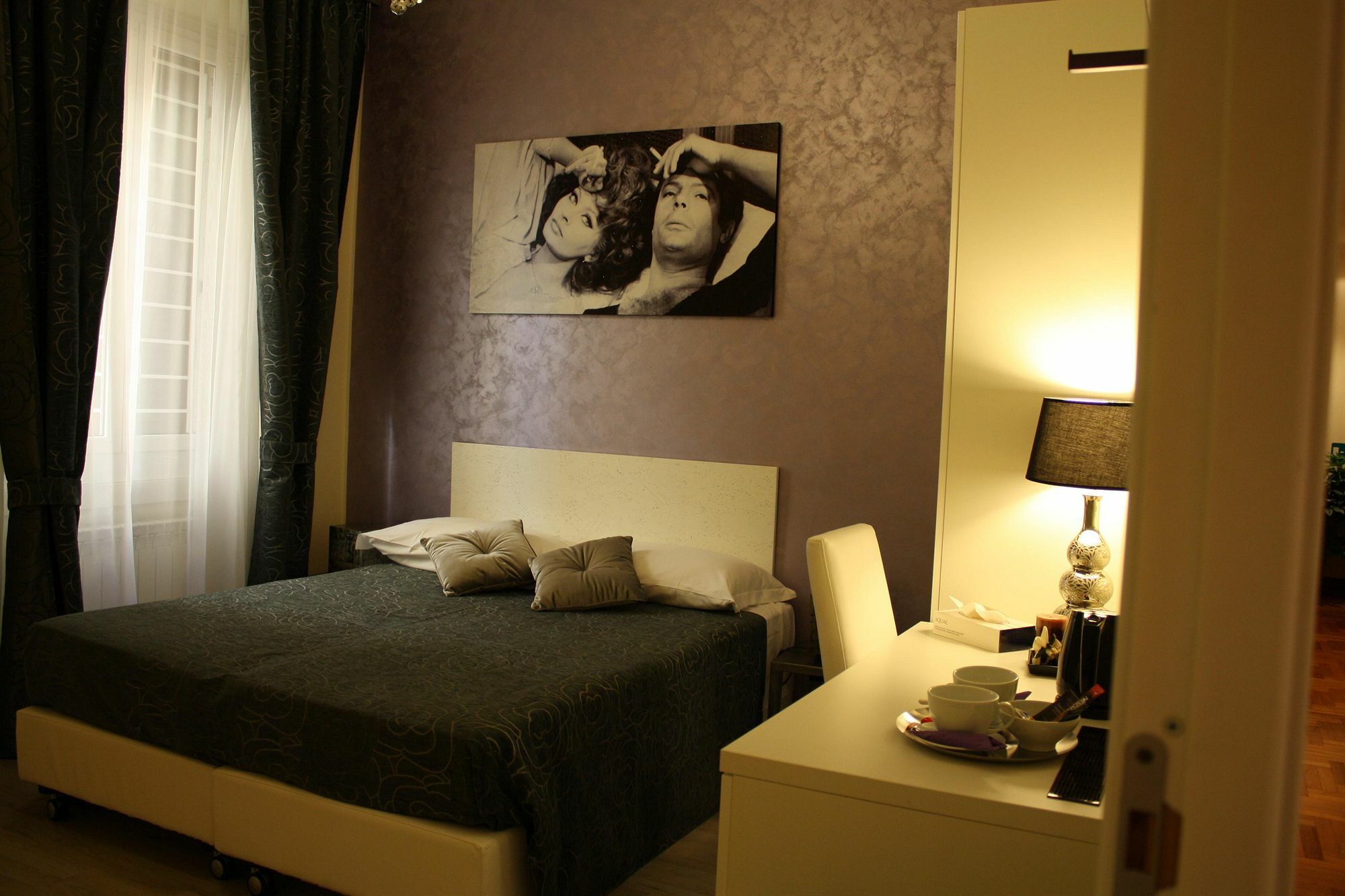 Residenza Elizabeth Hotel โรม ภายนอก รูปภาพ